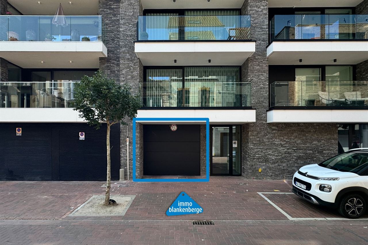 Parkeerplek met Elektrische Aansluiting in Residentie Ziedelinge