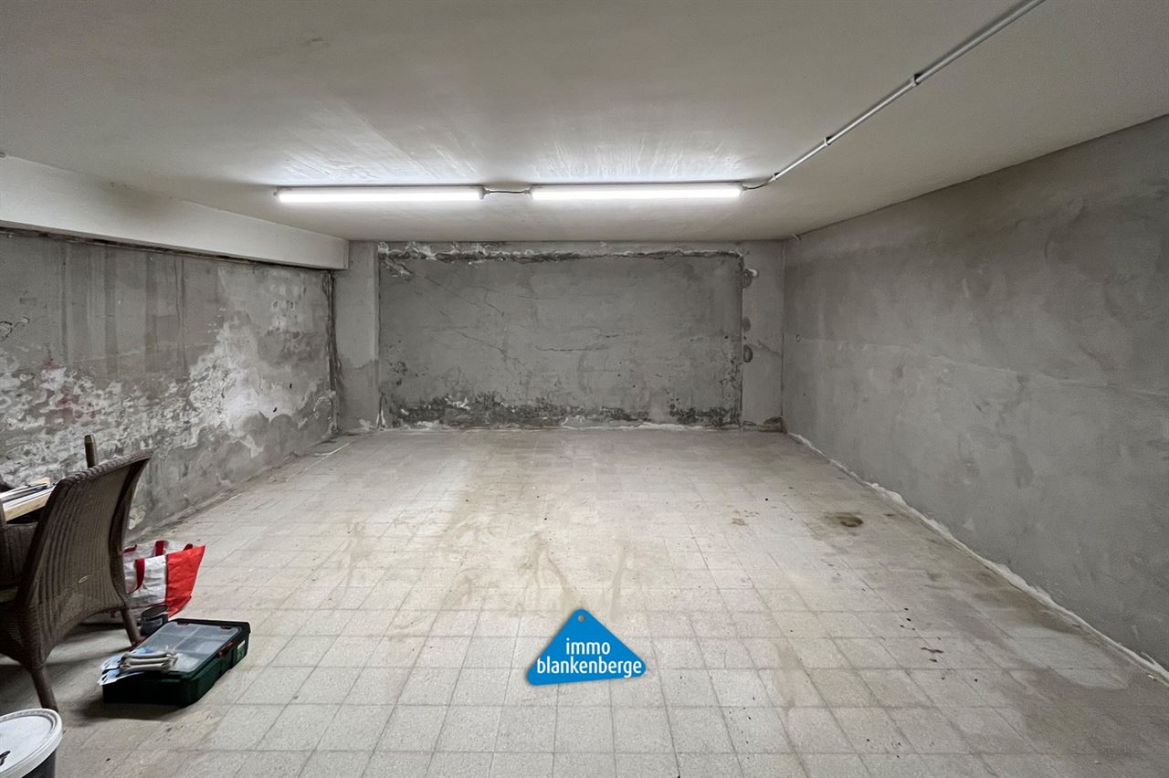 Ruim Gelijkvloers Appartement op de Zeedijk met Frontaal Zeezicht