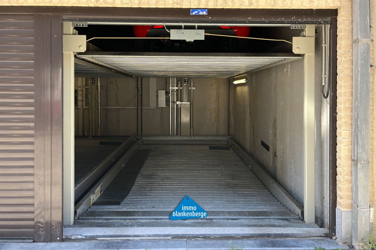 Staanplaats in liftsysteem op een centrale ligging