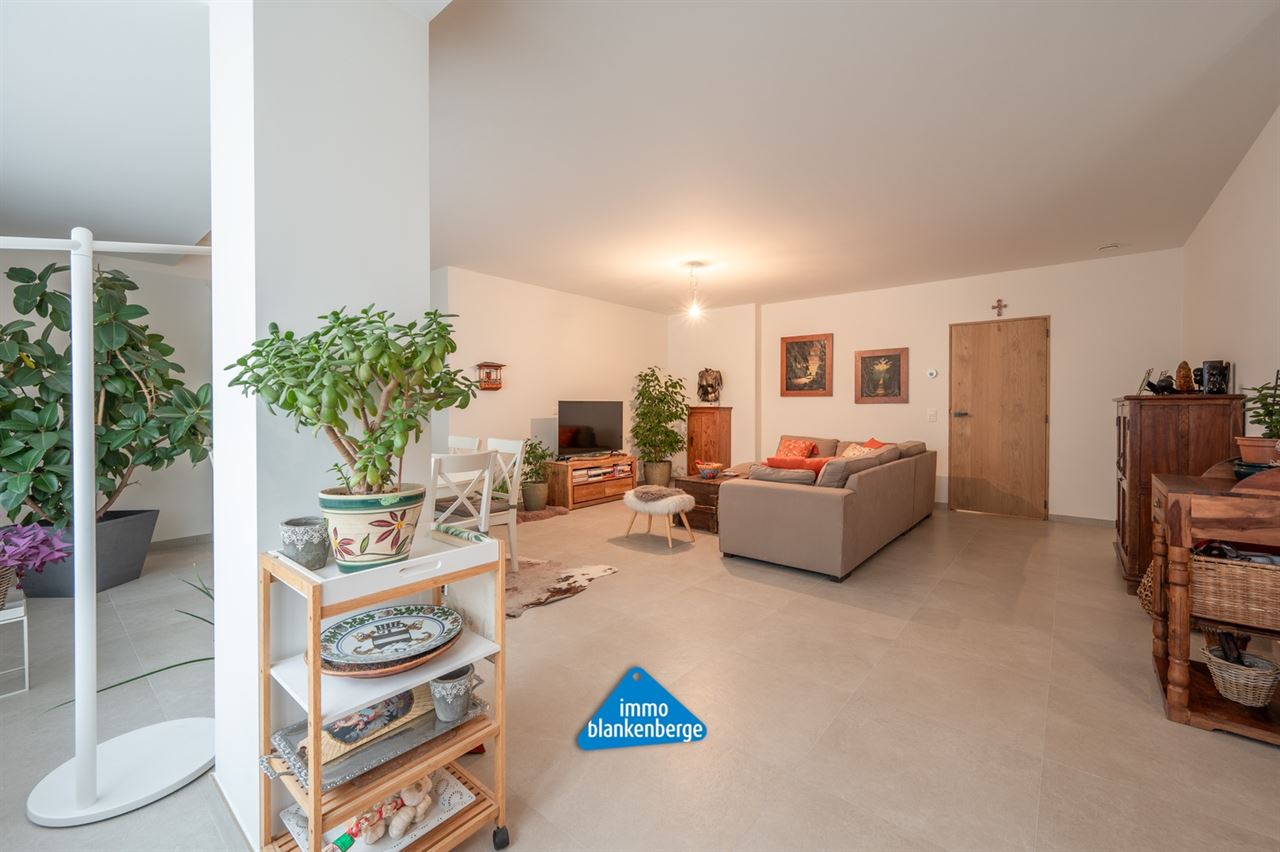 Exclusief gelijkvloers appartement met tuin in Residentie Swan