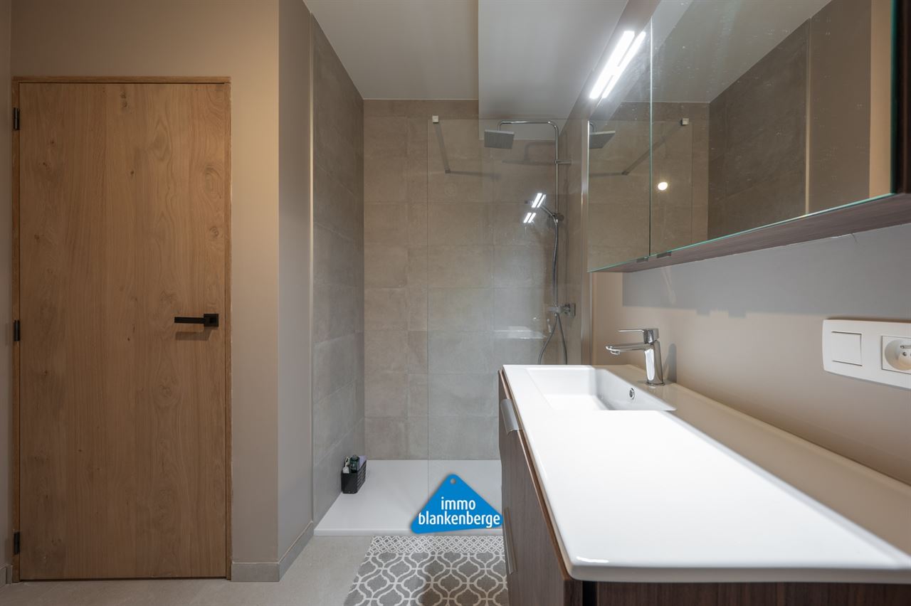 Exclusief gelijkvloers appartement met tuin in Residentie Swan