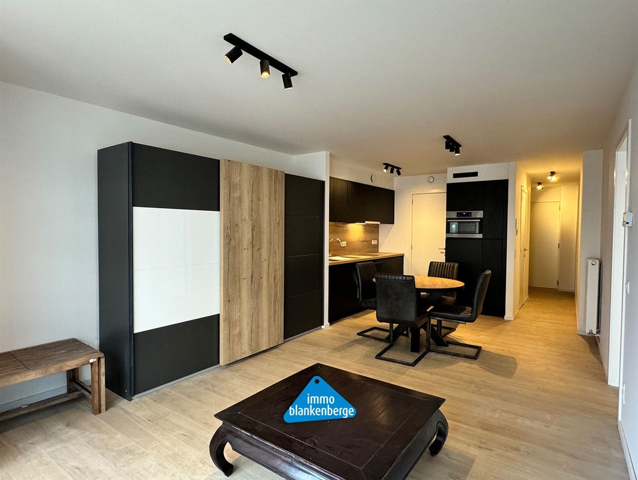 Nieuwbouwappartement met Geïnstalleerde Keuken en 2 Slaapkamers op de Eerste Verdieping