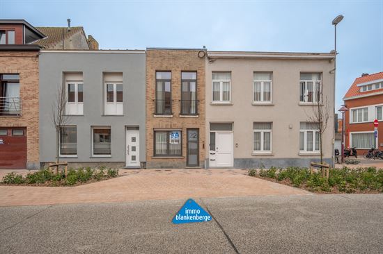 Volledig gerenoveerde rijwoning met één slaapkamer