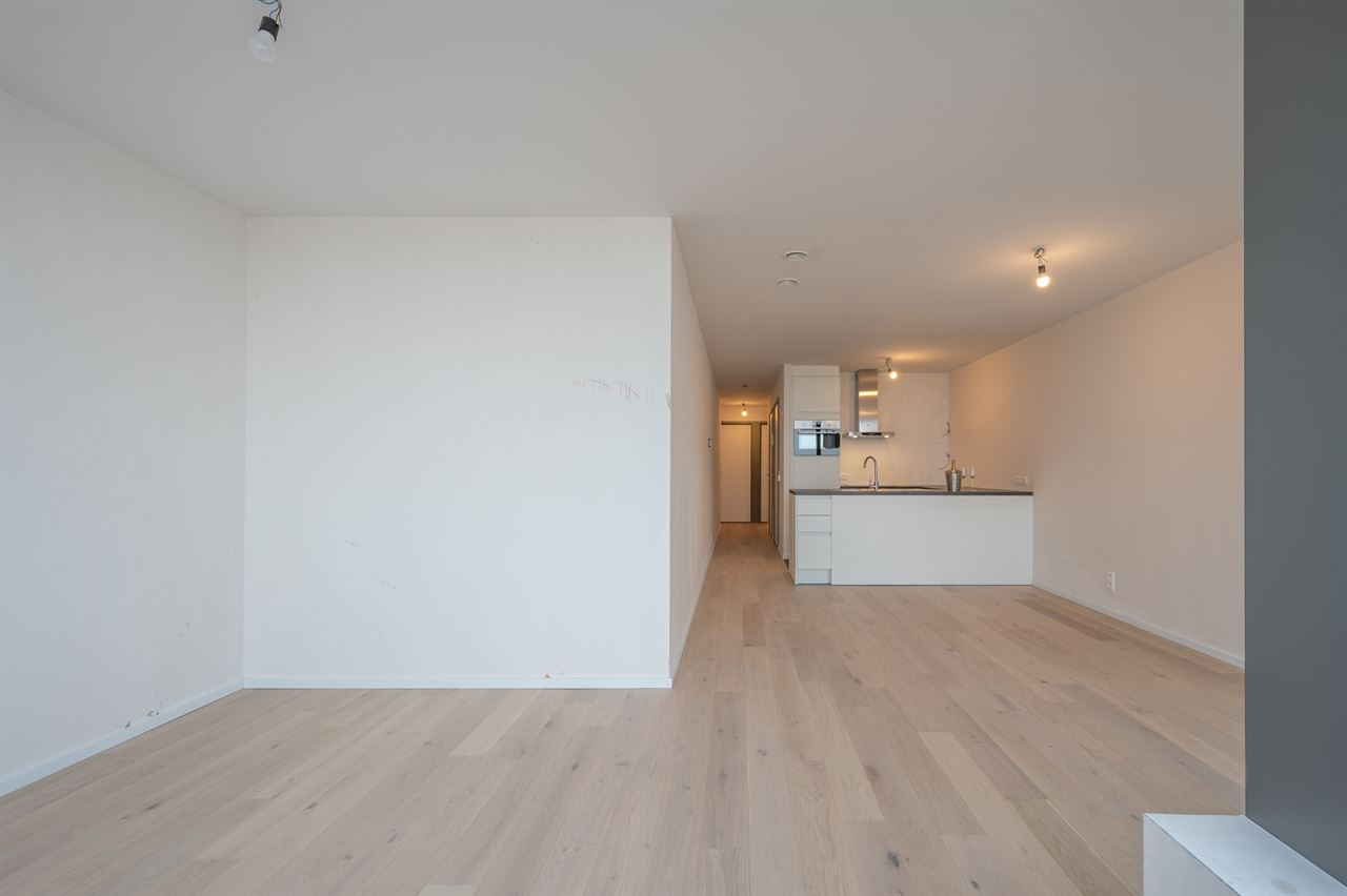 Appartement te koop op topligging aan de Zeedijk met prachtig zicht op de Pier van Blankenberge