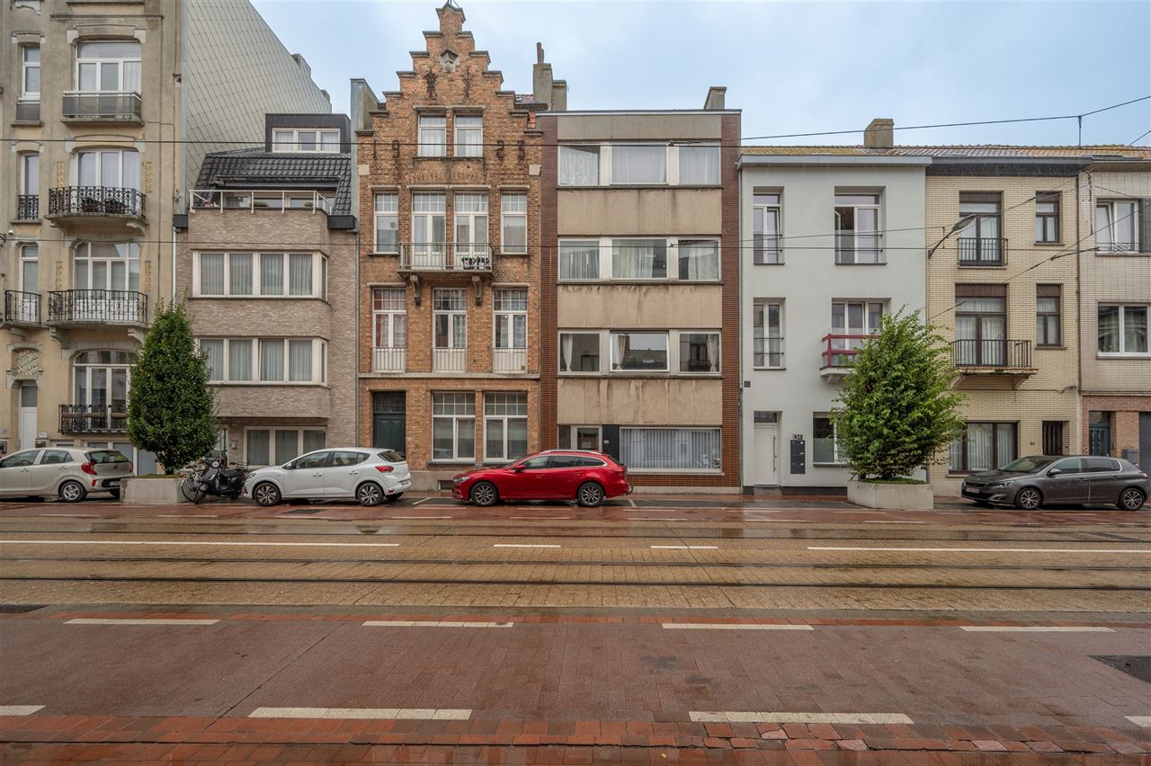 Centraal gelegen 2 slaapkamerappartement te huur