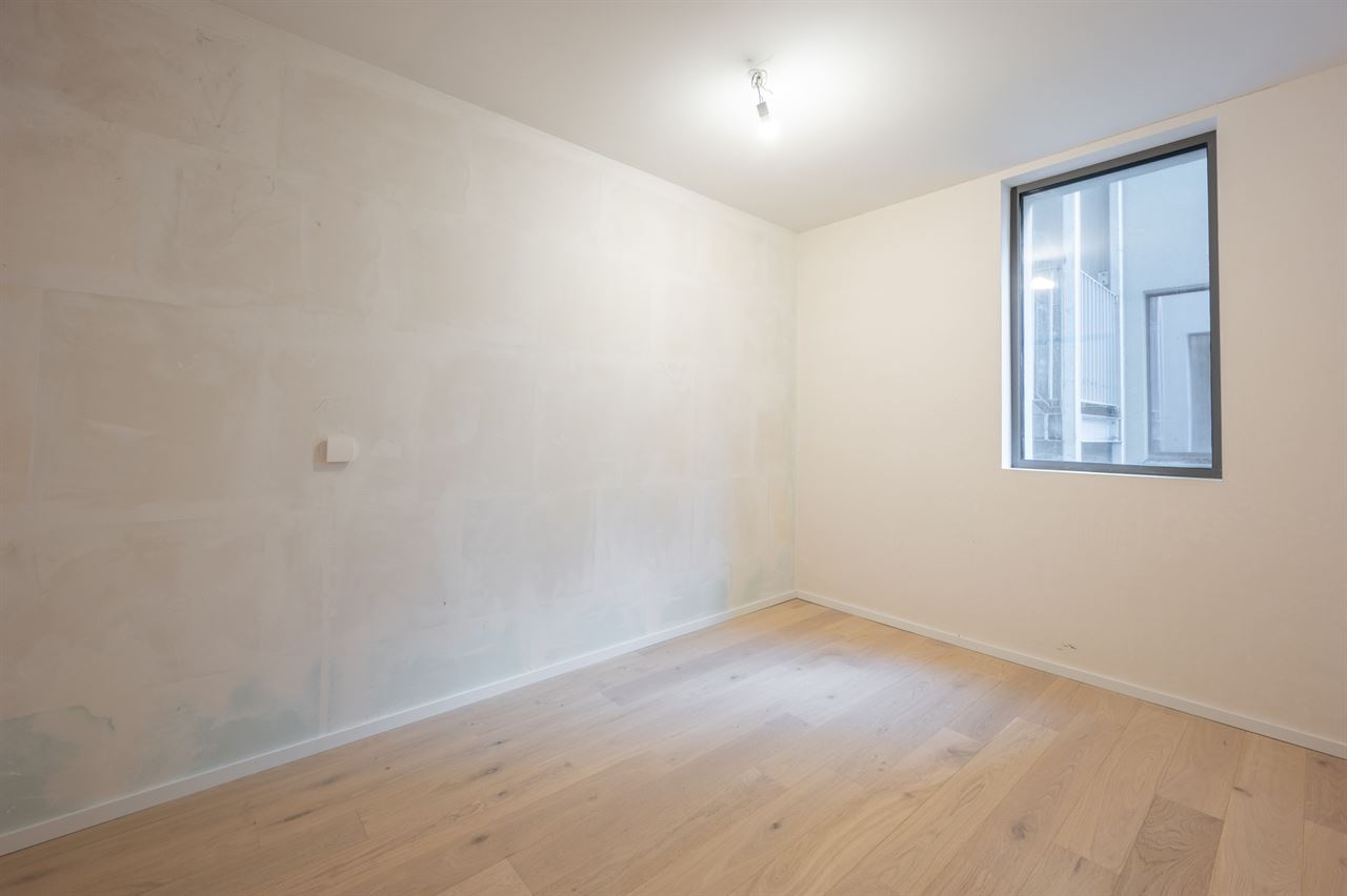 Appartement te koop op topligging aan de Zeedijk met prachtig zicht op de Pier van Blankenberge