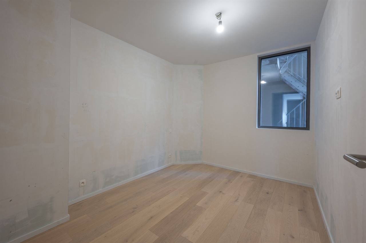 Appartement te koop op topligging aan de Zeedijk met prachtig zicht op de Pier van Blankenberge