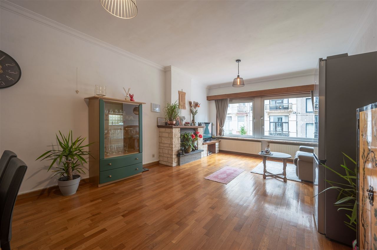 Centraal gelegen 2 slaapkamerappartement te huur