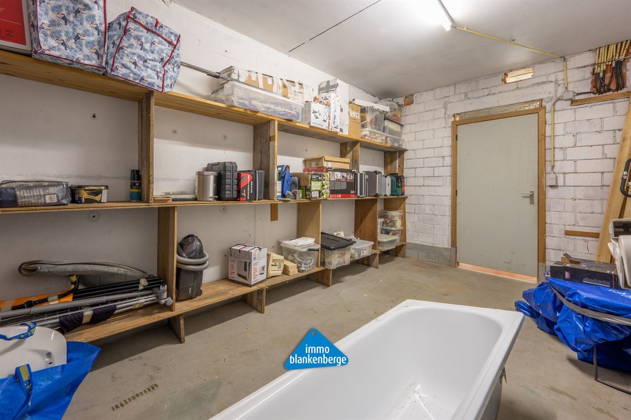 14 ruime kelders te koop in Residentie Spinnaker aan de jachthaven van Blankenberge