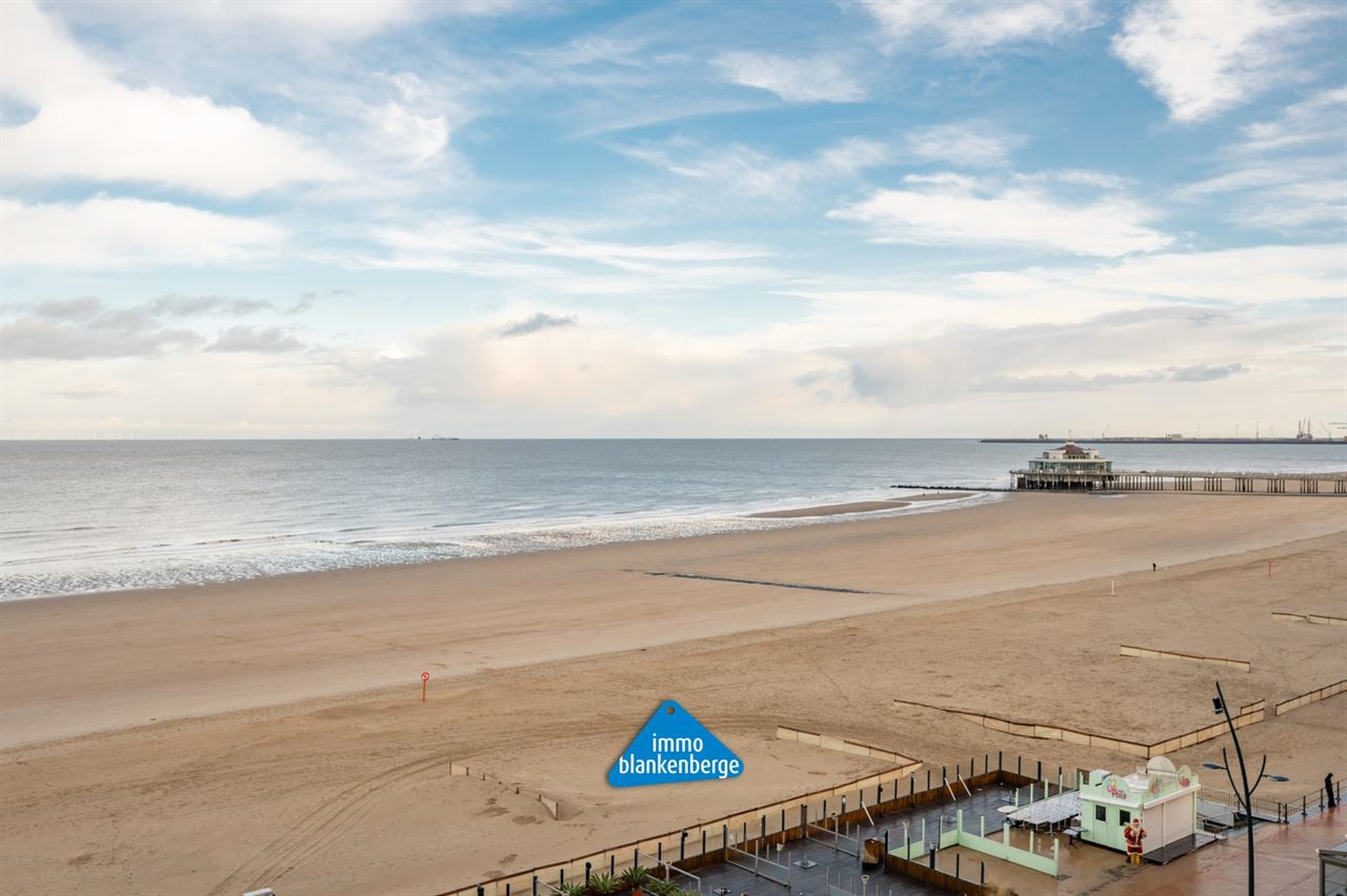 Luxueus appartement met 3 slaapkamers op de Zeedijk in Blankenberge met adembenemend zeezicht