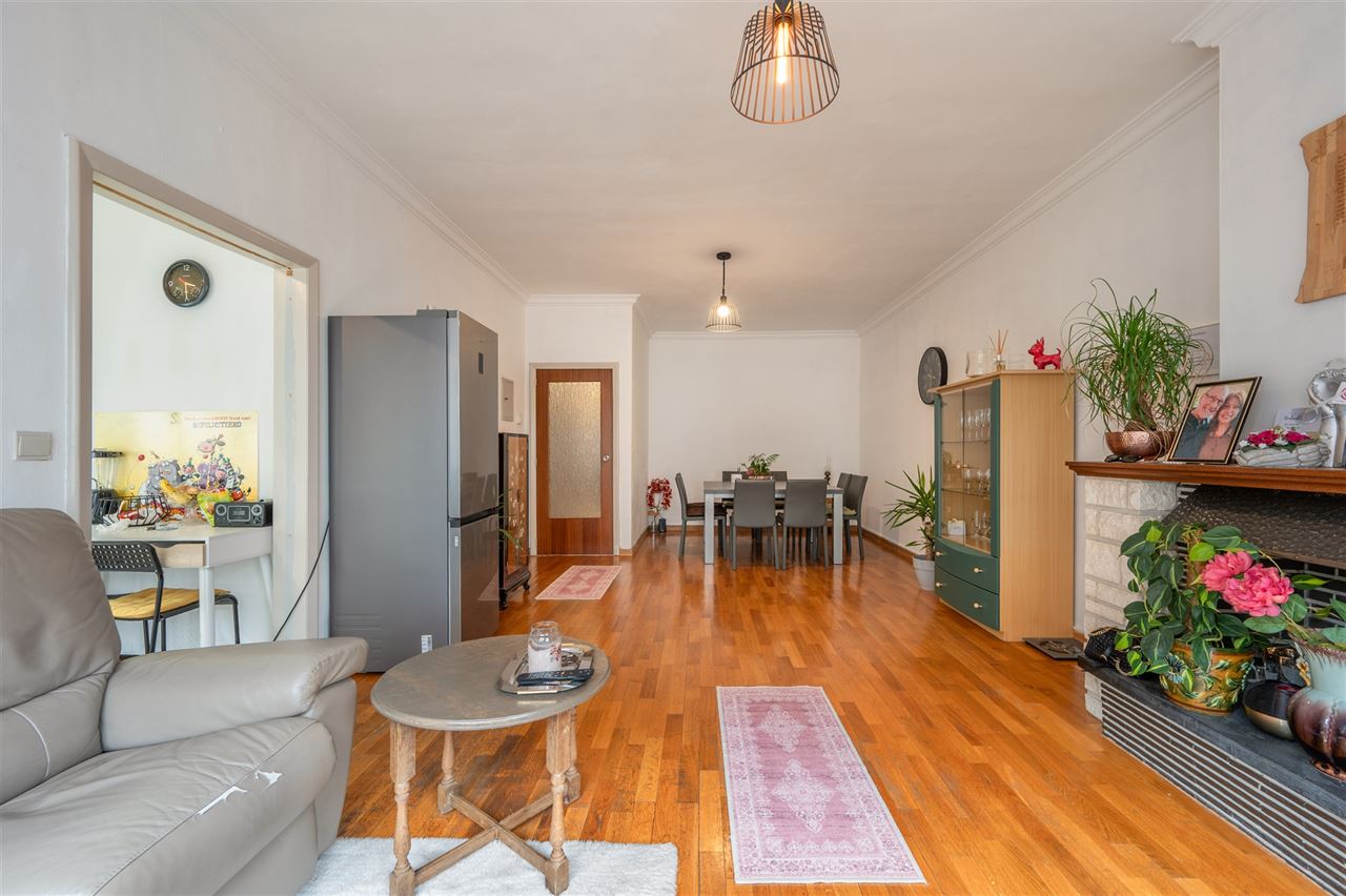 Centraal gelegen 2 slaapkamerappartement te huur