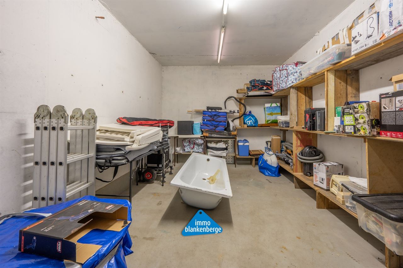 14 ruime kelders te koop in Residentie Spinnaker aan de jachthaven van Blankenberge