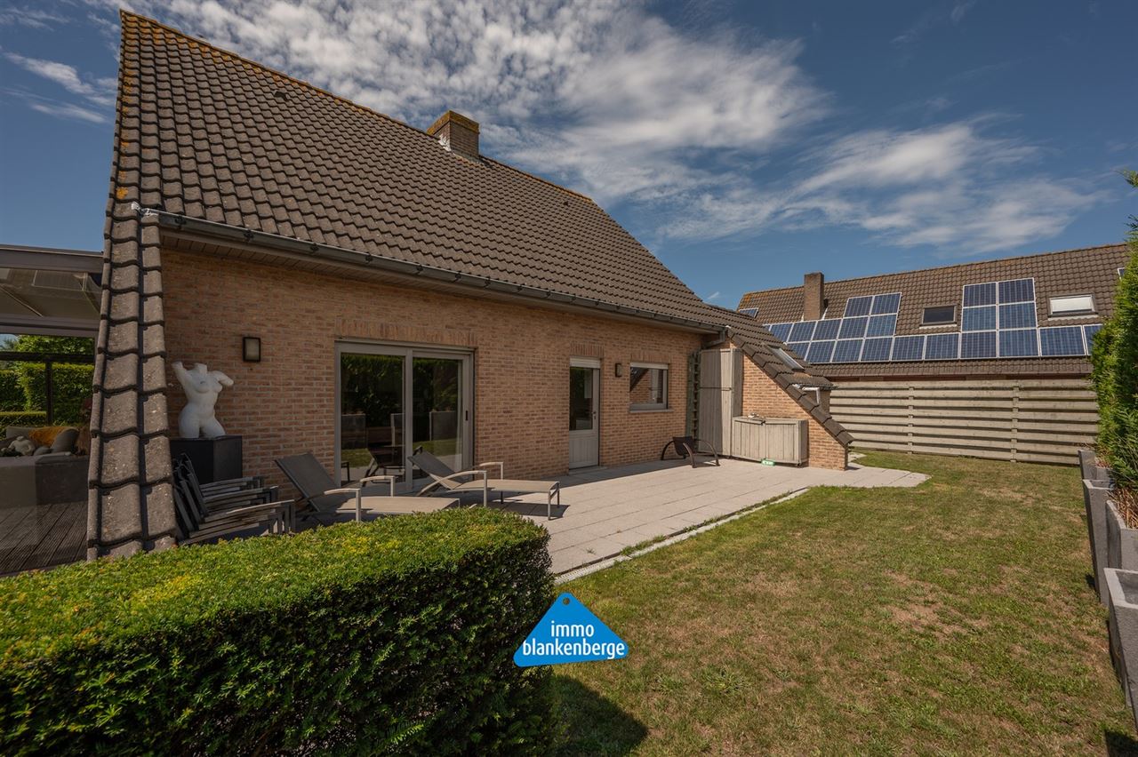 Instapklare Gezinsvilla met Tuin op Rustige en Centrale Ligging