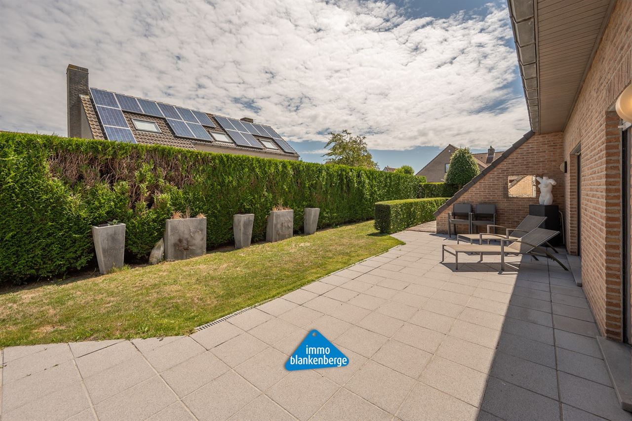Instapklare Gezinsvilla met Tuin op Rustige en Centrale Ligging