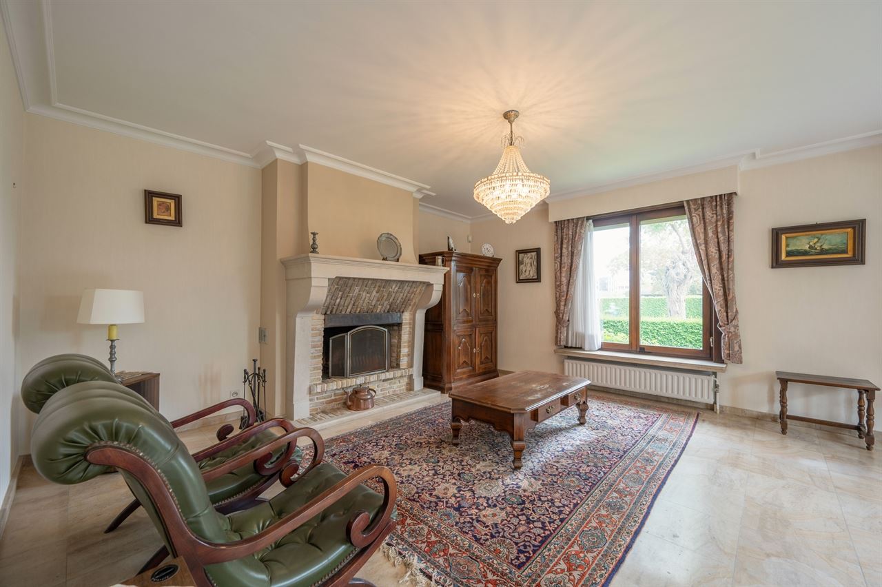 Exclusieve villa in een gegeerde residentiële wijk