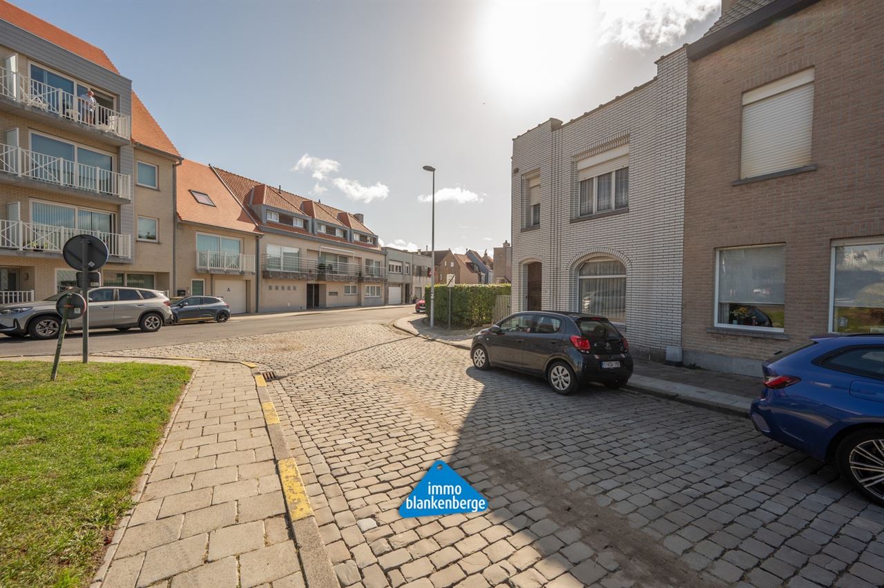 Te renoveren Woning met zicht op de Jachthaven – Rustige ligging aan de Stadsrand