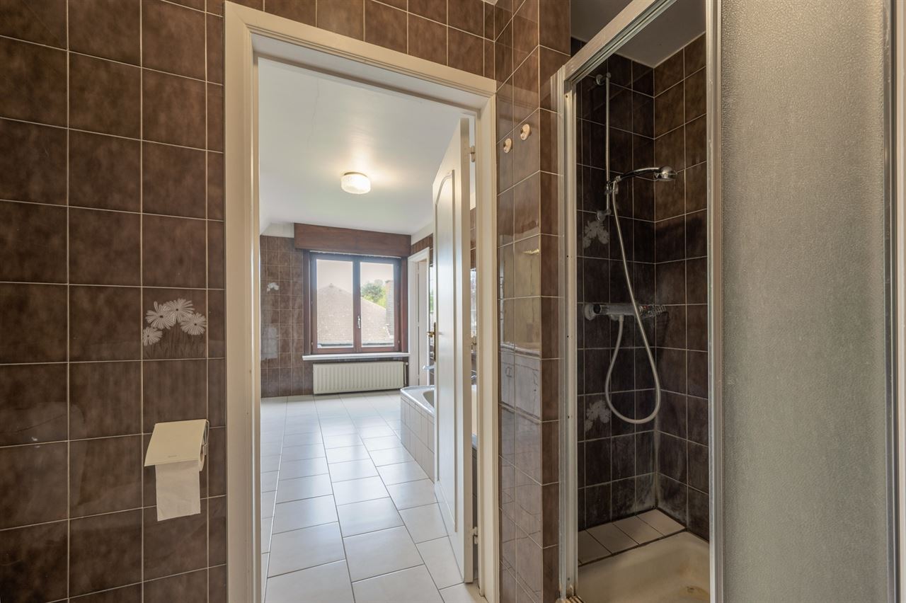 Exclusieve villa in een gegeerde residentiële wijk
