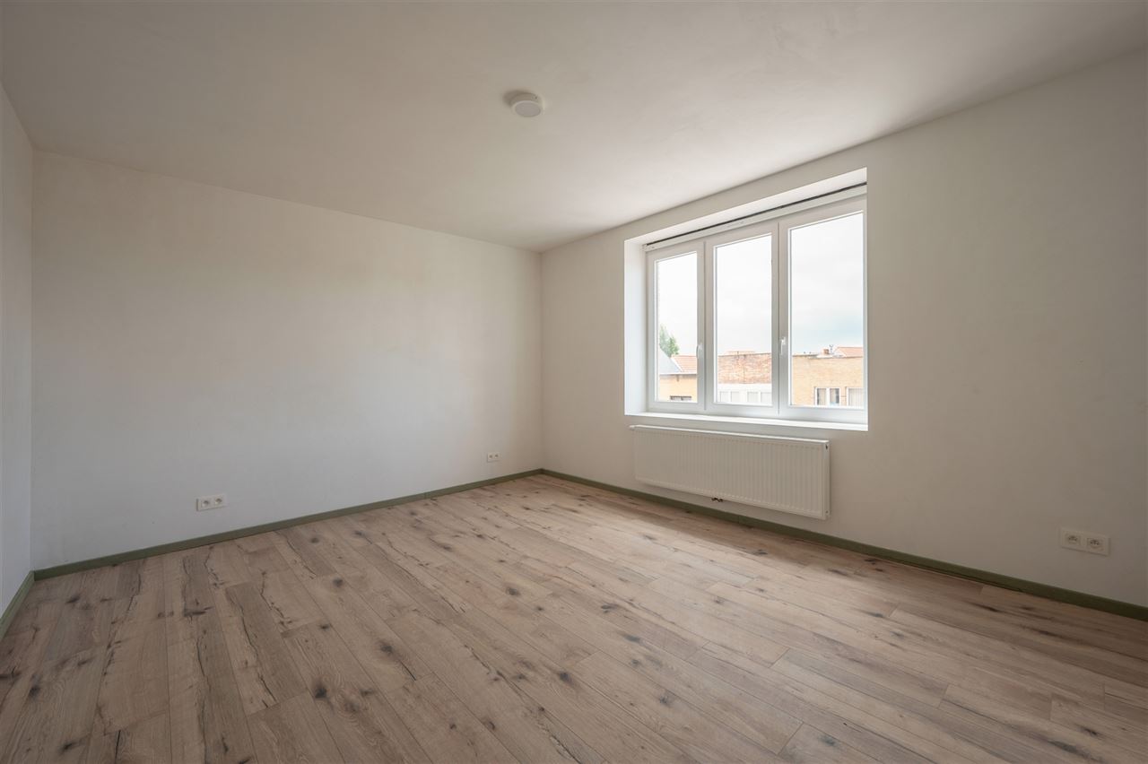 Gerenoveerd appartement met 3 slaapkamers