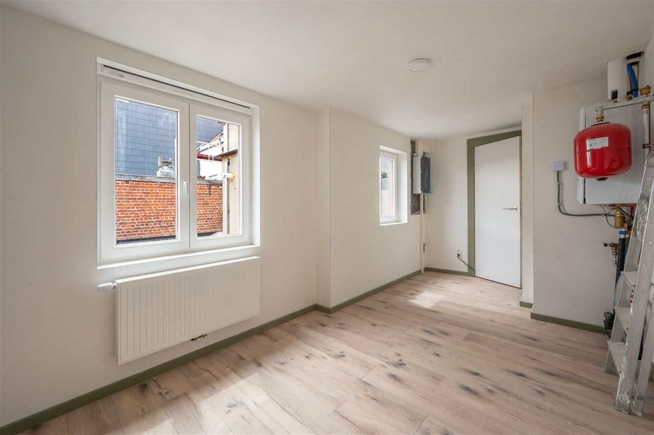 Gerenoveerd appartement met 3 slaapkamers