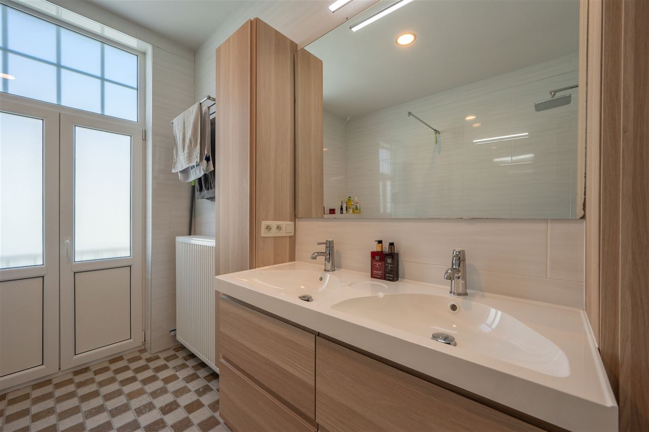 Instapklare woning met 4 slaapkamers op een toplocatie