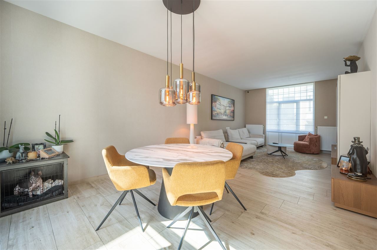 Instapklare woning met 4 slaapkamers op een toplocatie