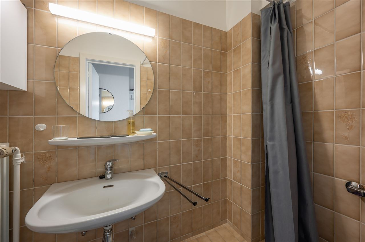 Wonen met de zee als decor – volledig gerenoveerde studio met terras