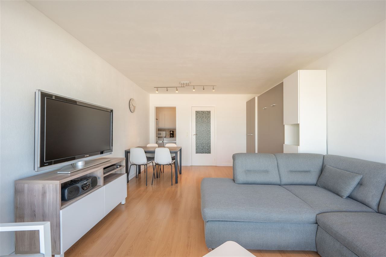 Wonen met de zee als decor – volledig gerenoveerde studio met terras