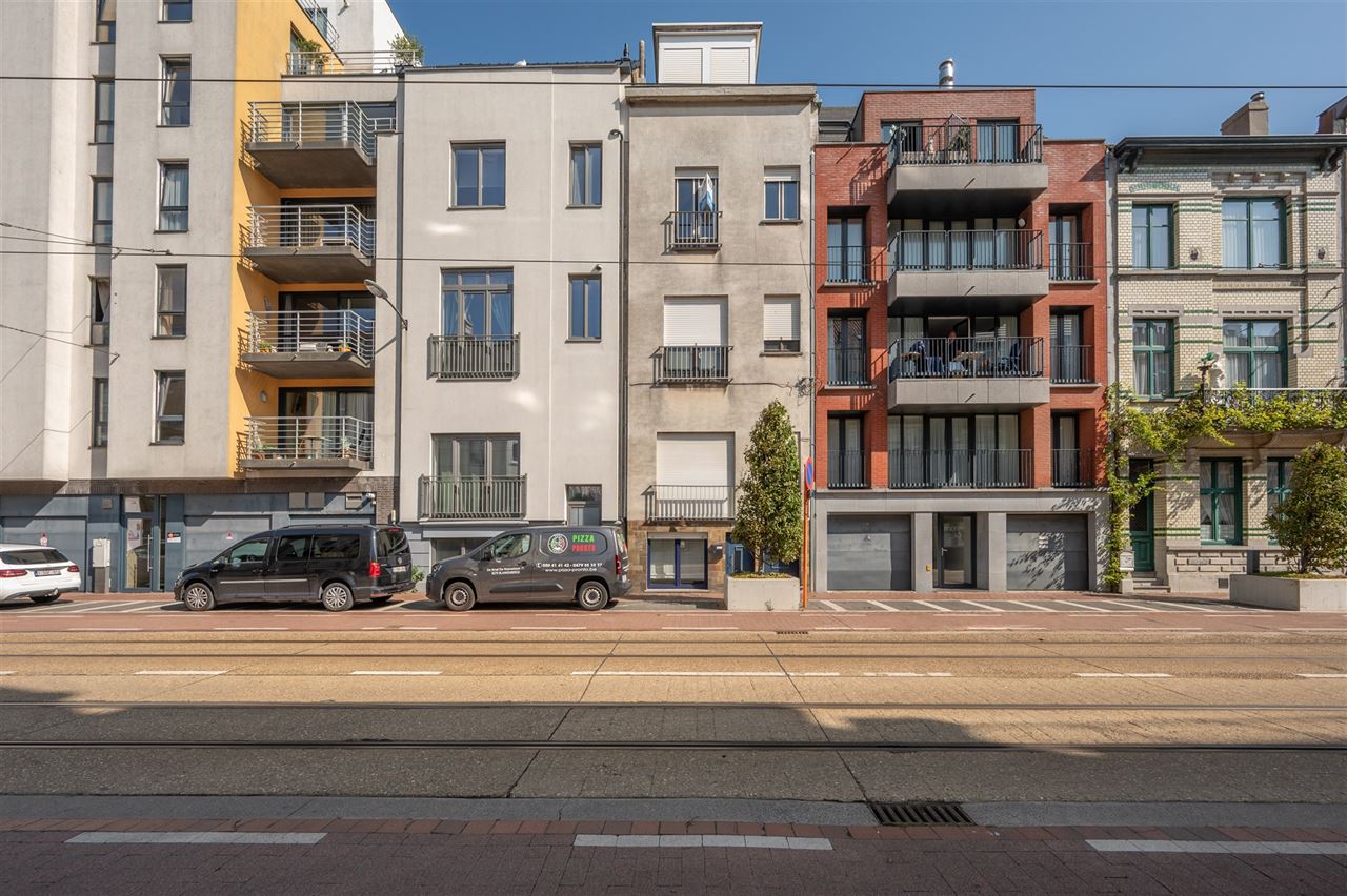 Gerenoveerd appartement met 1 slaapkamer vlak bij de Grote Markt en de Zeedijk