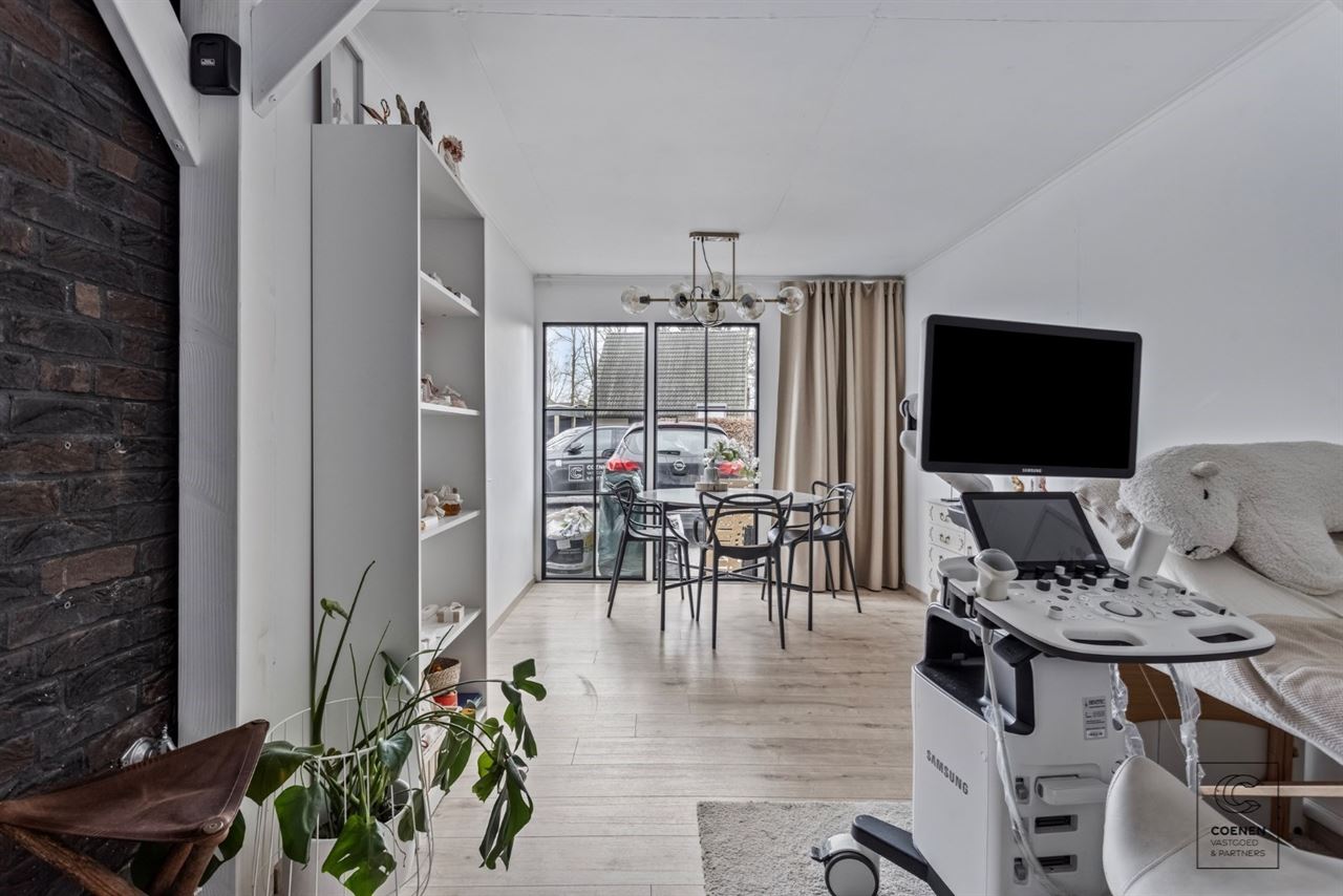 Prachtig en verder af te werken HOB op rustige locatie!