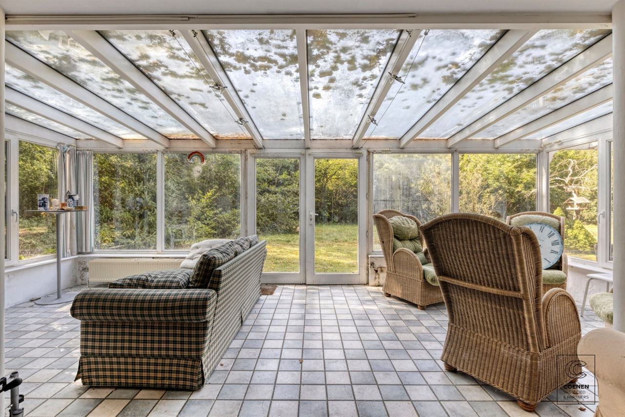 Volledig te renoveren woning op prachtig perceel van 2682 m²