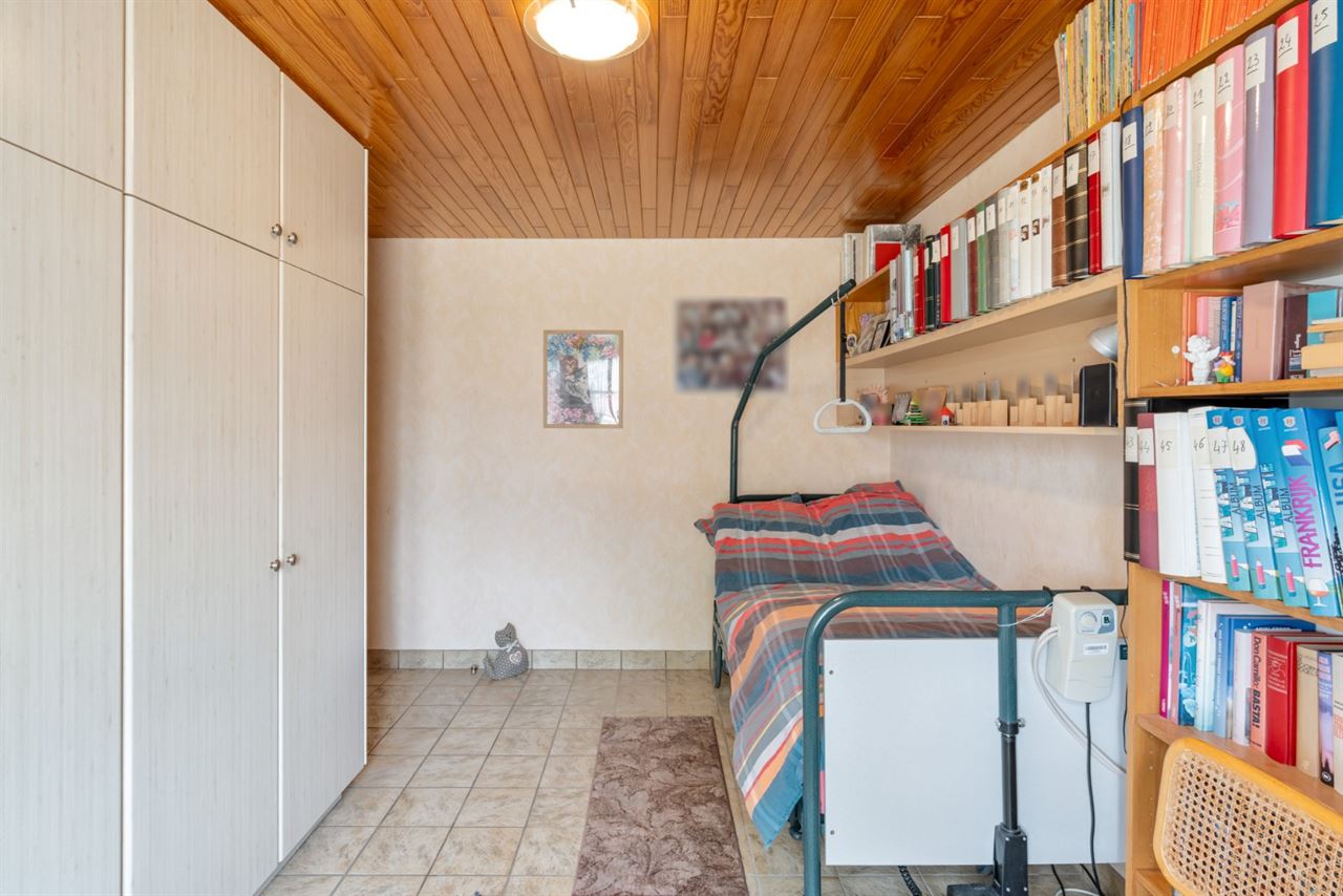 Ruime woning met 5 slpk's en 319 m² bew. opp. te Westerlo!