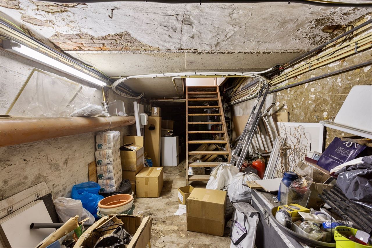 Prachtige handelsruimte met een bruikbare opp. van 355 m²!