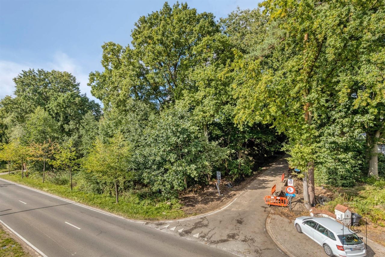 Prachtig perceel van 2682 m² met af te breken/te renoveren woning!