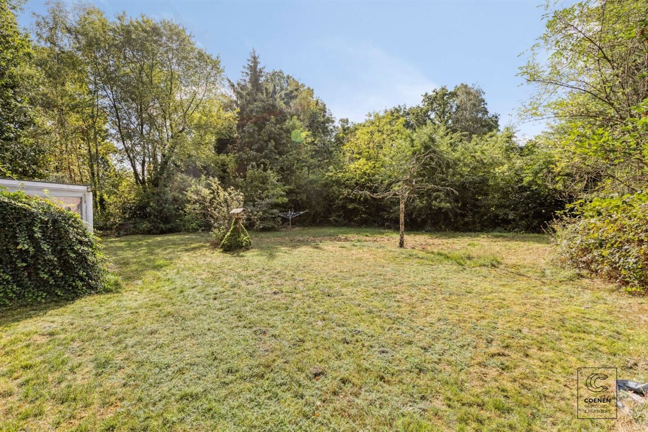 Prachtig perceel van 2682 m² met af te breken/te renoveren woning!