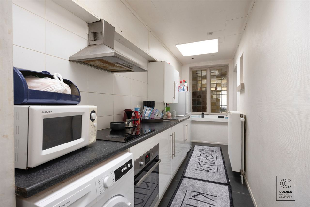 Riante woning, momenteel ingericht als 3 appartementen!
