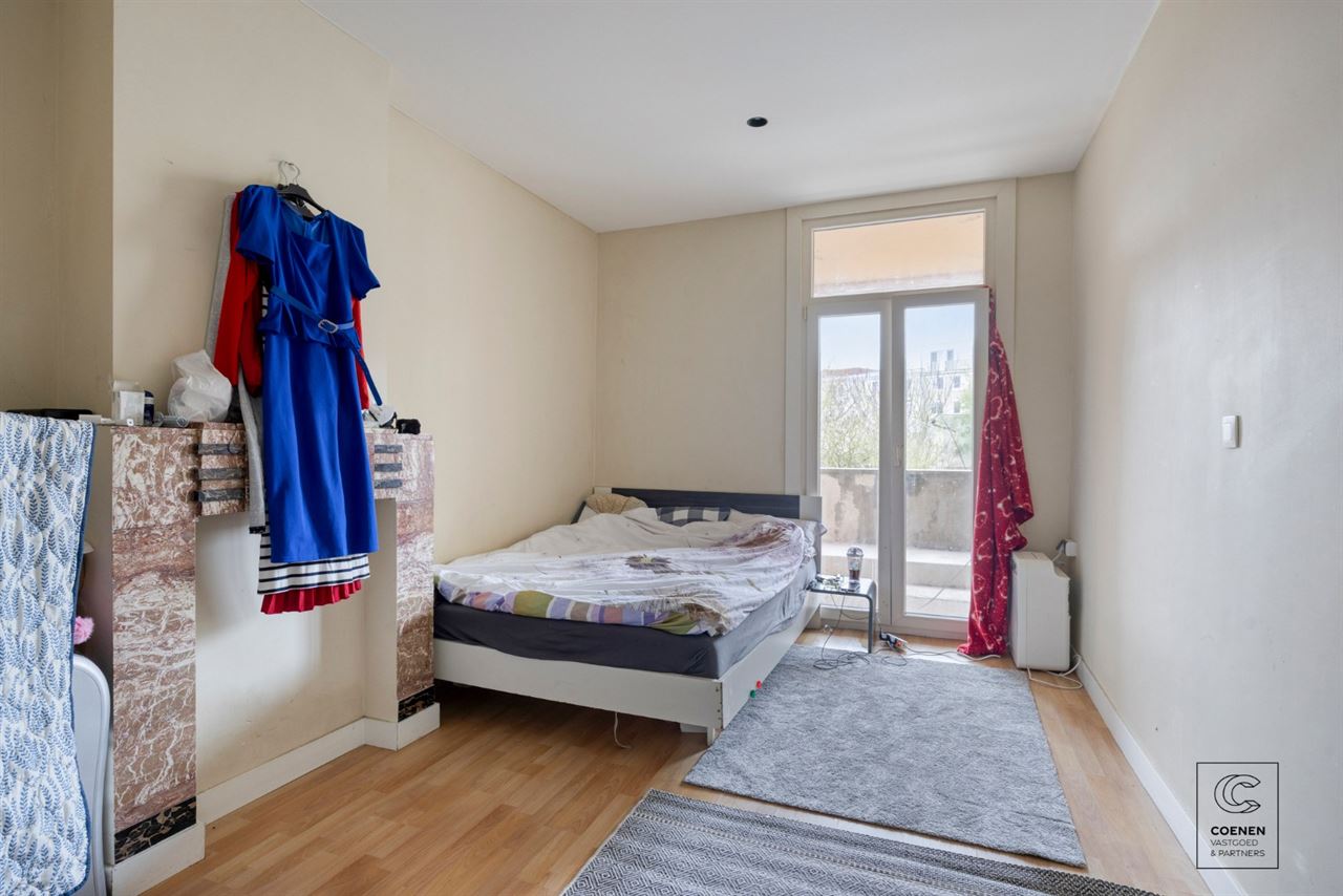 Riante woning, momenteel ingericht als 3 appartementen!