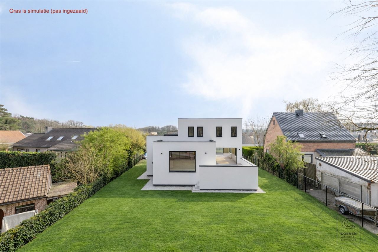 Prachtig gerenoveerde woning met 4 slpk's en riante tuin!