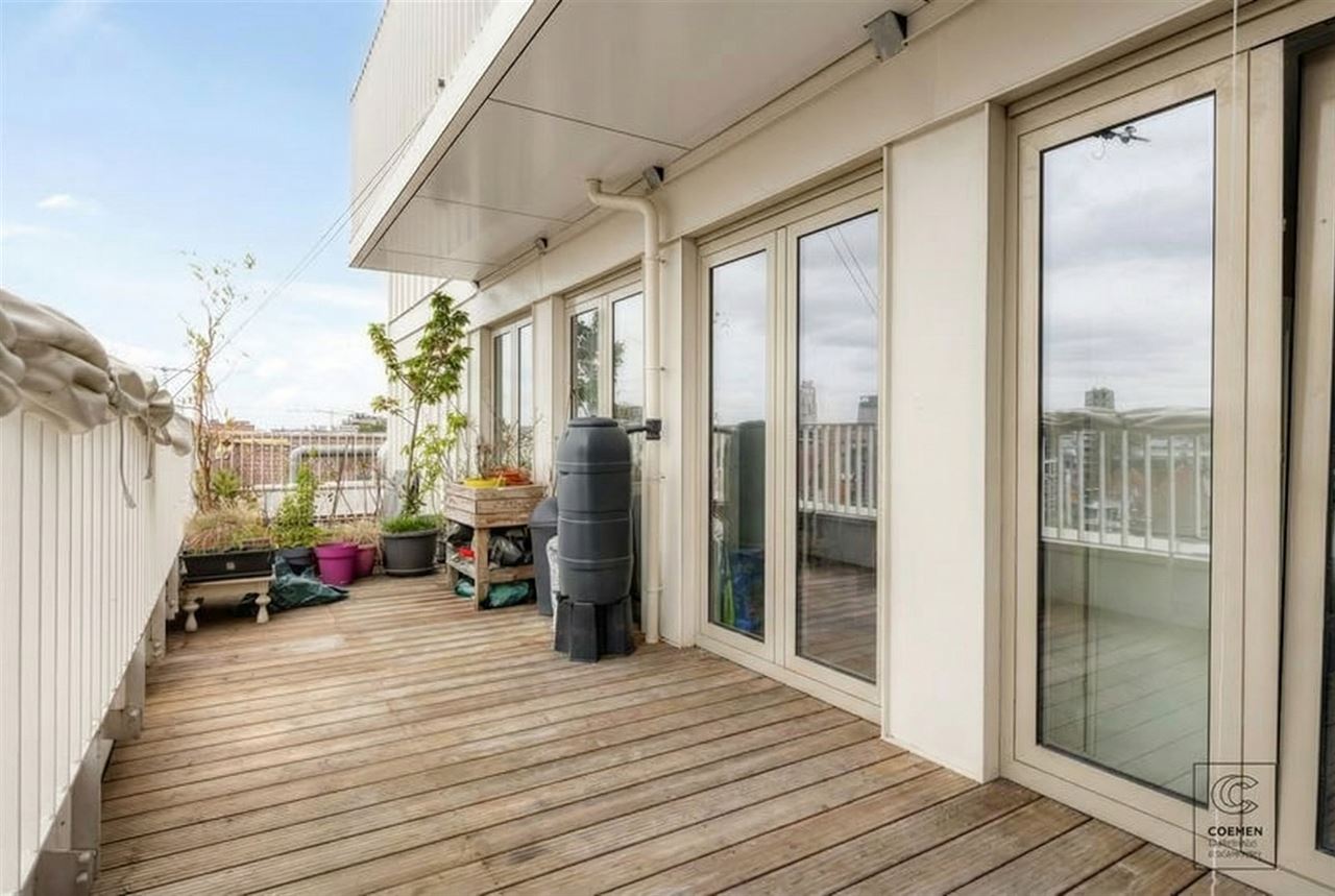 Ruim drieslaapkamer appartement op een uitstekende locatie!