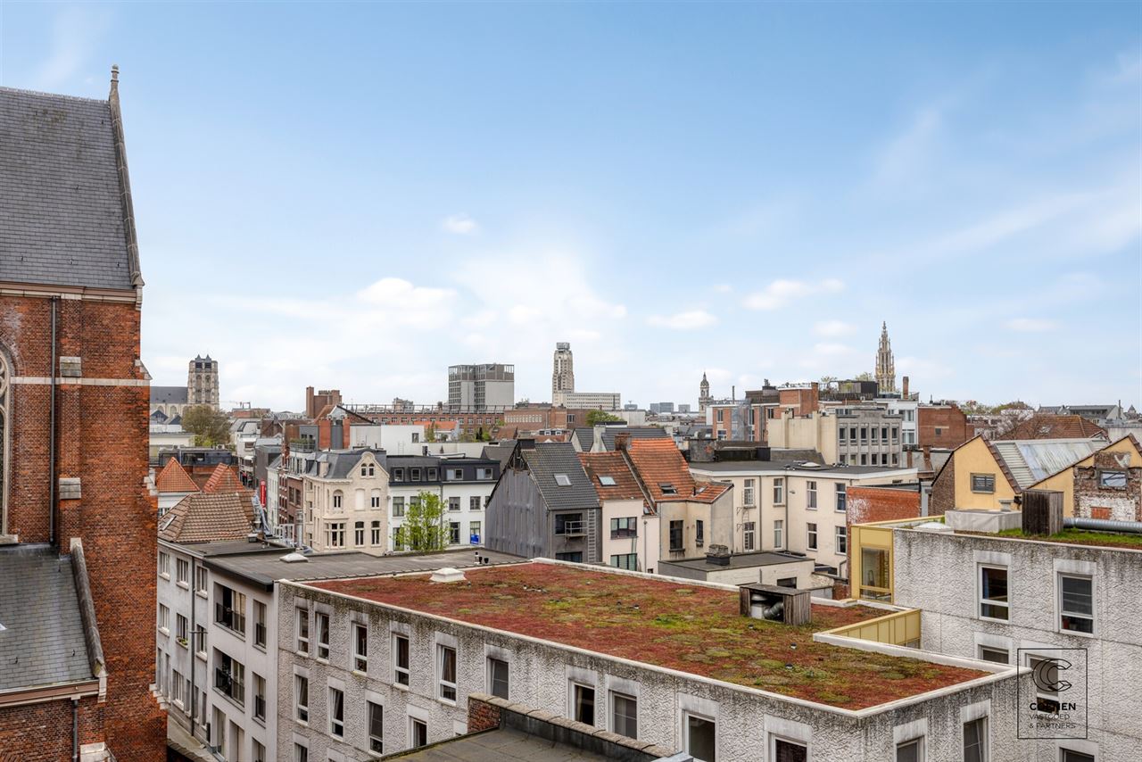 Ruim drieslaapkamer appartement op een uitstekende locatie!