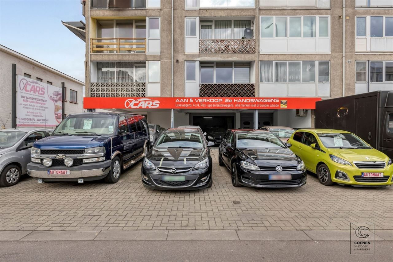 Commercieel pand/garage op uitstekende locatie te Deurne!