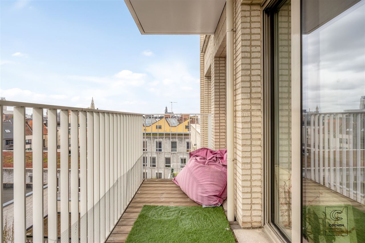 Ruim drieslaapkamer appartement op een uitstekende locatie!
