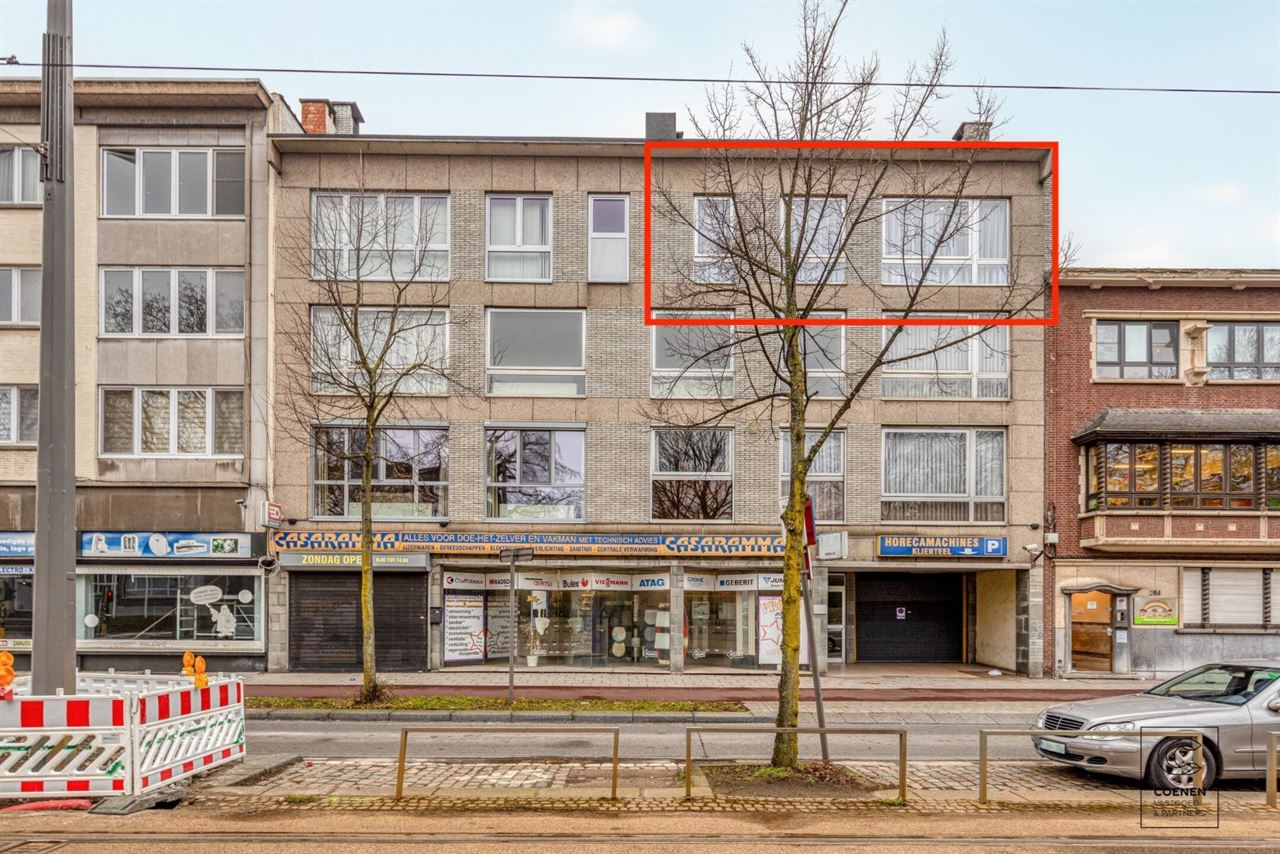 Ruim, lichtrijk app. van 124 m² en 2 slpk's te Antwerpen!
