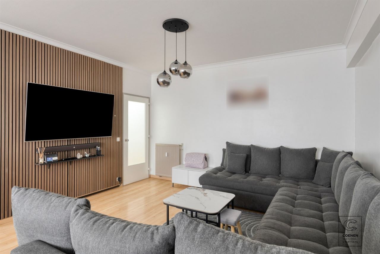 Instapklaar app. van 88 m² met 2 slpk's gelegen te Deurne!