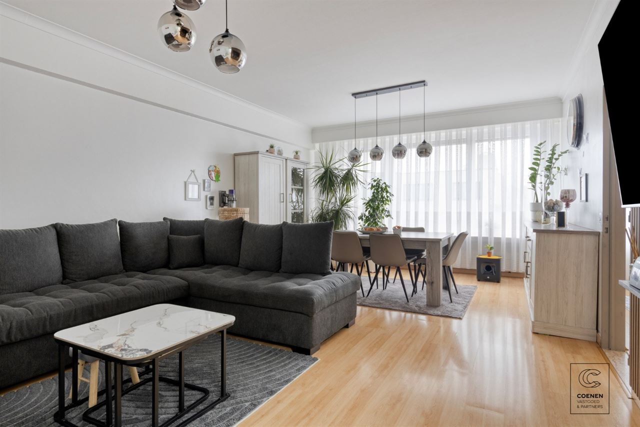 Instapklaar app. van 88 m² met 2 slpk's gelegen te Deurne!