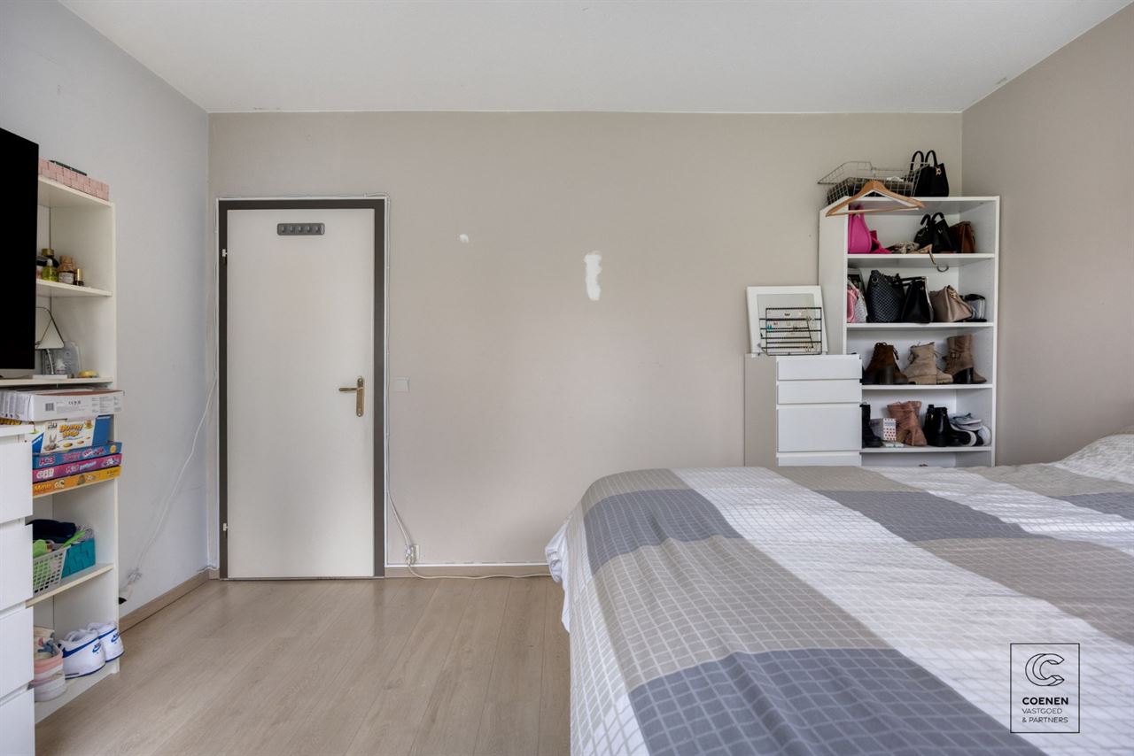 Ruim app met 3 slpk, staanplaats en schitterende tuin te Merksem!