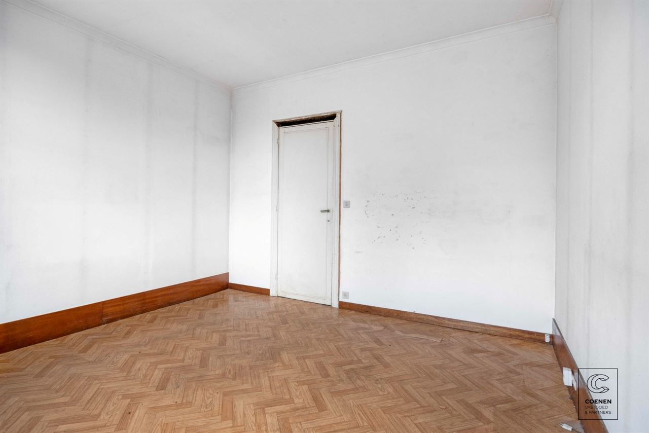 Volledig te renoveren woning op top ligging te Brasschaat!