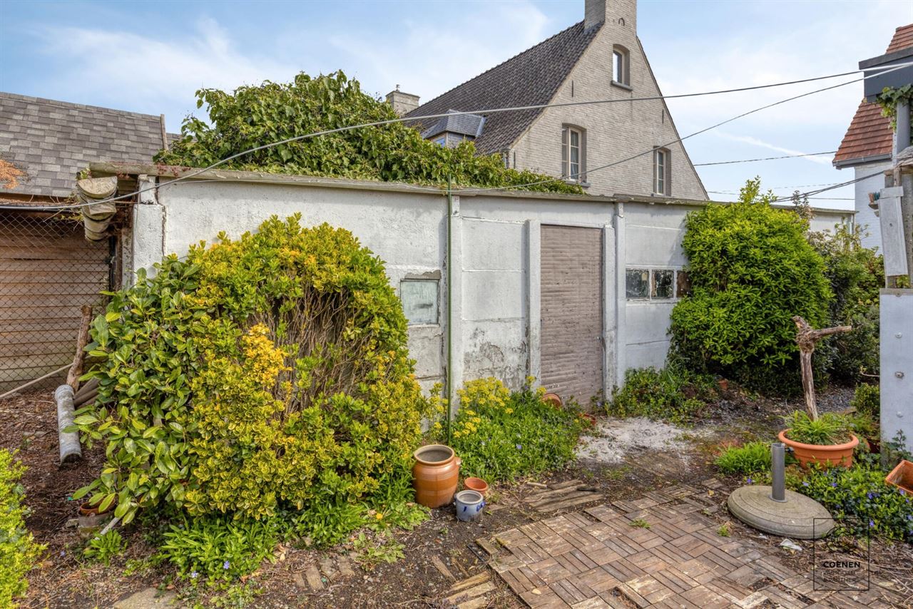 Te renoveren woning met 2 slpk op absolute toplocatie