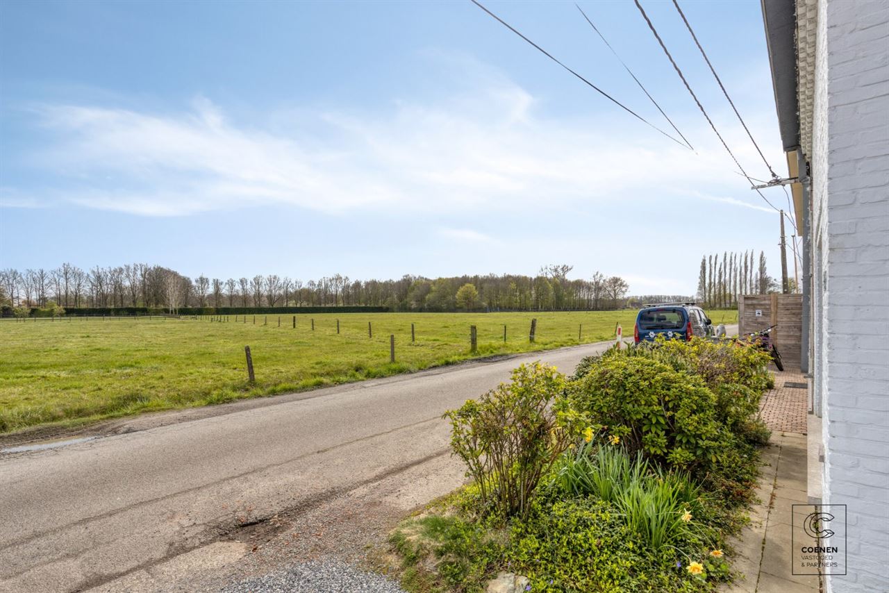 Te renoveren woning met 2 slpk op absolute toplocatie
