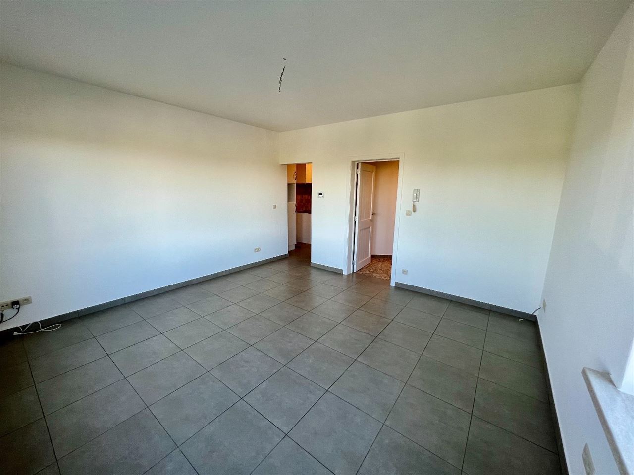 Ruim duplex-appartement met 1 slpk en bew. opp. van 70 m² op centrale ligging te Lier!