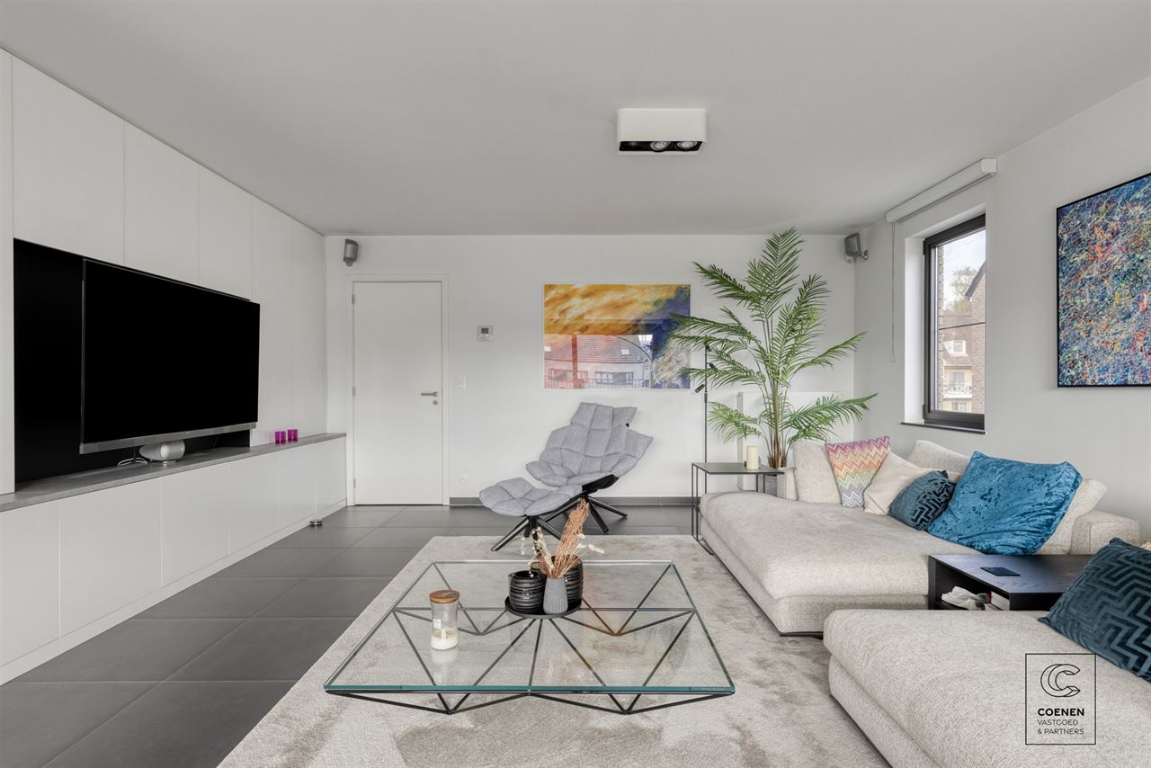 Prachtig appartement met 2 slpk en schitterend terras